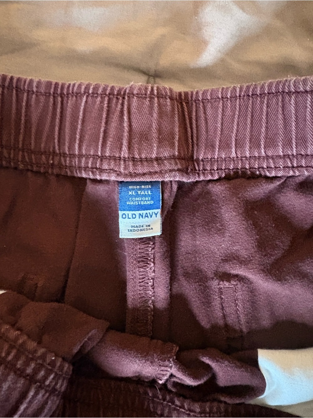 Women's Casual Barrel Cut Pants - Burgundy - Picture 4 of 4